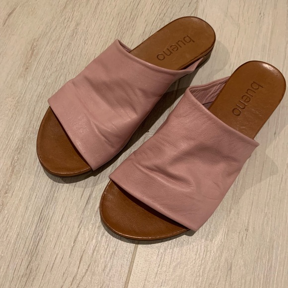 soft leather slides